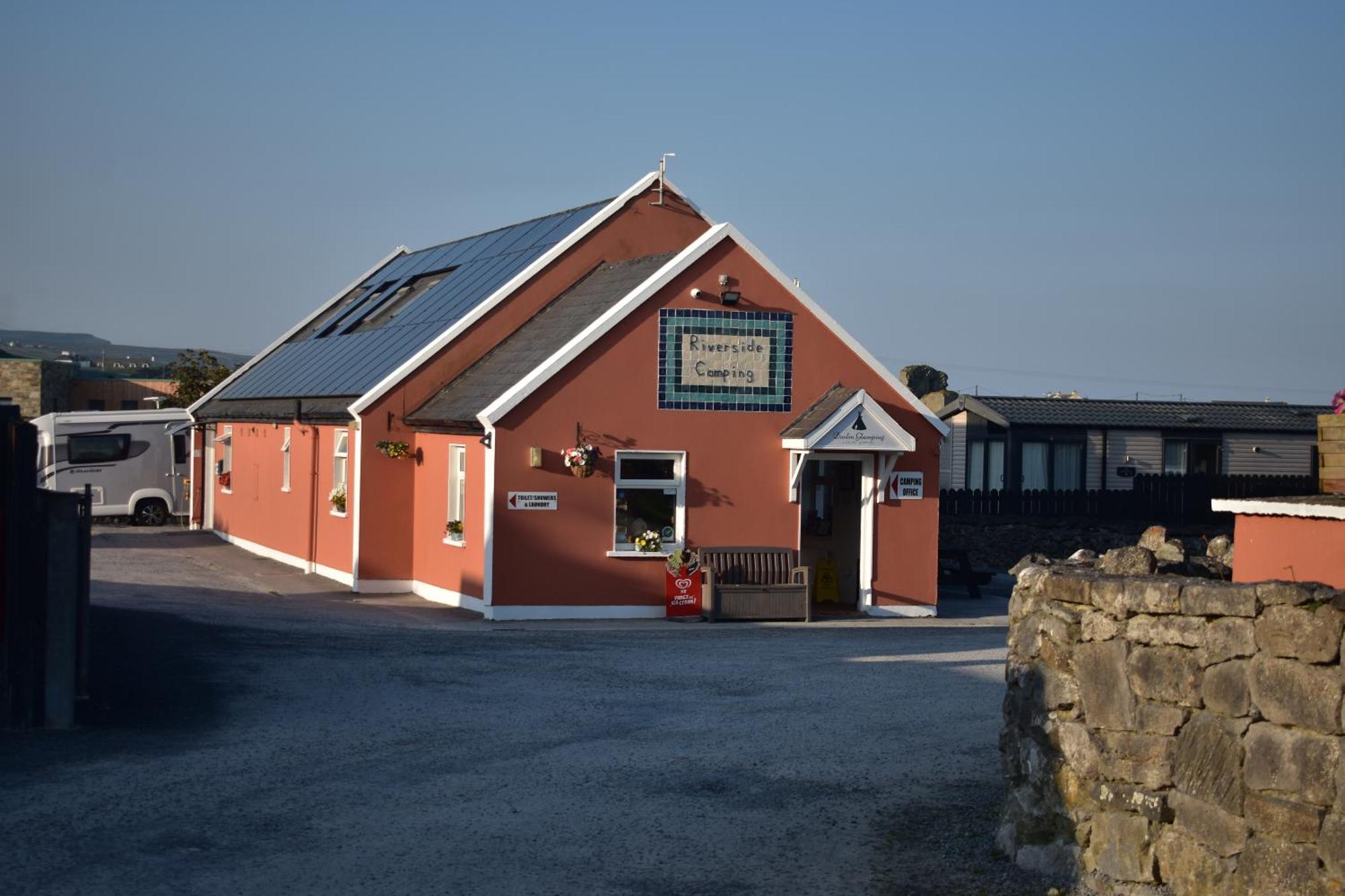 Doolin Glamping Hotel ภายนอก รูปภาพ