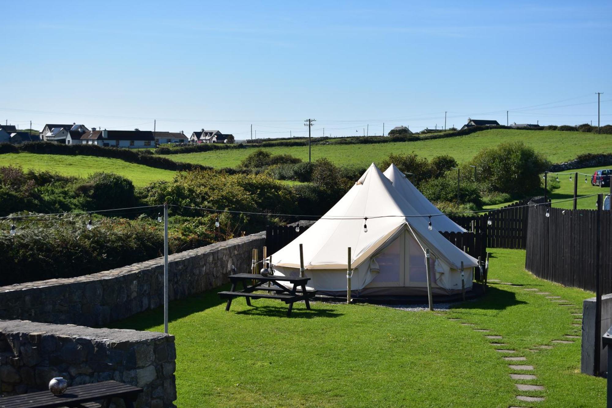 Doolin Glamping Hotel ภายนอก รูปภาพ